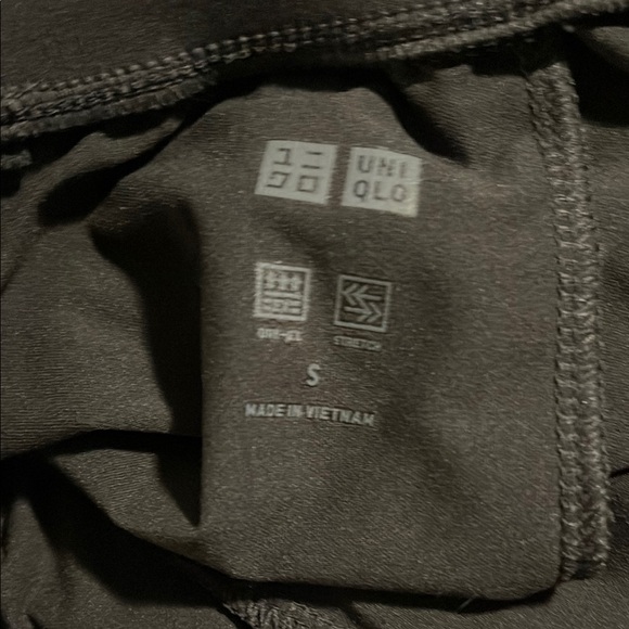 Uniqlo Black Athletic Shorts Lightweight Performance - Picture 6 of 10